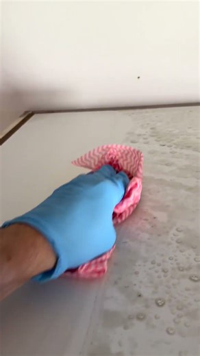 Rust-Oleum Krud Kutter Cleaner Degreaser with Jason Cleans #cleaning #shorts #cleaningmotivation