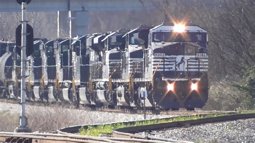 [2D] Norfolk Southern Trains in the Heart of Georgia, Part 23, Macon GA, 0305201