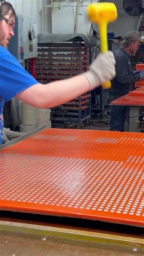 Armor® Screen Demolding Process | Durex Products
