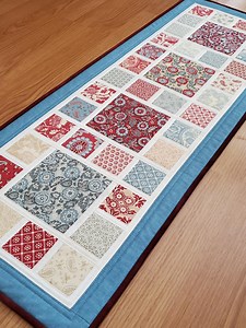 Quilted Vintage Style Table Runner, 43" X 16" Floral Table Runner, Spring Table Runner, Handmade Patchwork Table Quilt - Etsy