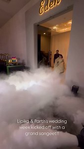 Rolling Canvas Presentations on Reels