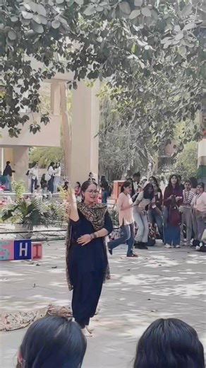 New Punjabi Suit Vibe 😍💃| Bhangra look #punjabilook #shorts #dance