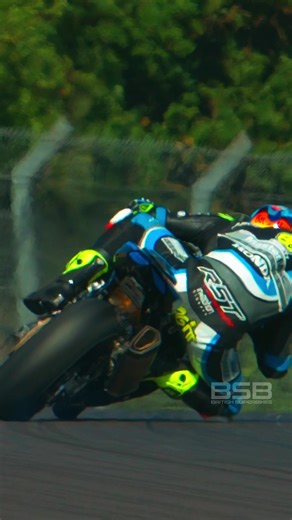 One month until the first R&G Official Test at #DoningtonPark It’s getting closer….. ⏳ #bsb #superbikes