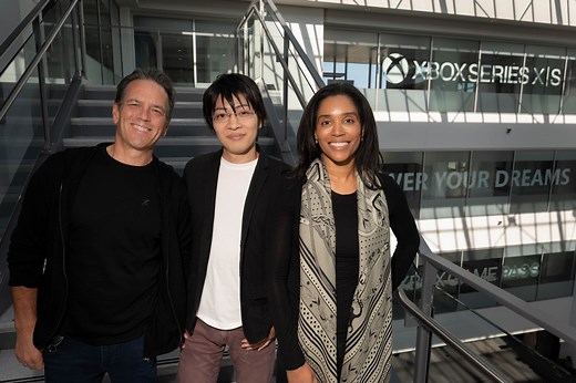 Square Enix Reinforces 'Close Partnership' With Xbox As FF7 Remake Director Visits Microsoft HQ