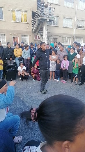 Skeur Dance Origins and Melamine Boards in South Africa