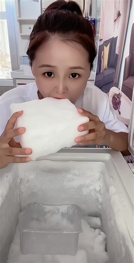 Ice Glock made with snowflake ice #ice #icetok #fyp#freezerfrost #humidifierfreezerfrost