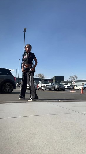 Dancing with Busisiwe: Fun and Trendy Dance Moves