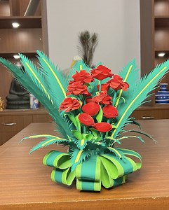 28K views · 205 reactions | Beautiful Paper Flower Vase Table Decor | Paper Craft #tabledecor #papercrafts #diycrafts | Deep's CRAFT | Facebook