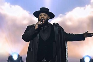 Asher HaVon's New "Thank You" Song Lyrics About Reba McEntire Made Her Sob (WATCH)