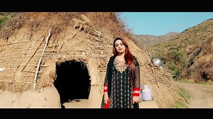 1.5M views · 66K reactions | Hi Friends My New Song ☑☑☑ Jogiya Meda Kam Kar Day  Siinger .... Afshan Zaibe ✨ Lyrics....... Kami  Music ..... Bao Ji Studio Video....... Azam Sadiq  Label .......Afshan Zaibe Music https://youtu.be/AwWeJpxebcI | Afshan Zaibe Band | Facebook