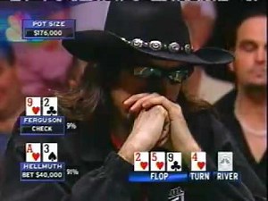 Phil Hellmuth vs Chris Ferguson - Insane Bad Beat