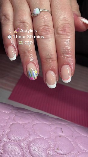 Short nail day 💅🏼💸 #fyp #beauty #acrylics #nailtech