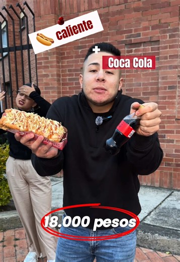 Adivinen que? 🌭 Perro caliente coca cola 🥤 por solo $18.000 💰, 30 perros participantes, del 12 al 21 de marzo 📆, sólo en el Hot Dog Tour 🔥. #hotdog_🌭 #hotdogtourtunja #tunja #perroscalientes #hotdog