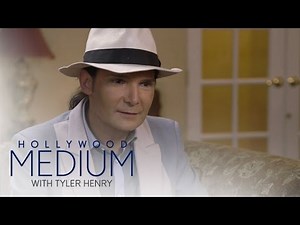 Tyler Henry Shocks Corey Feldman With Spot-on Reading | Hollywood Medium with Tyler Henry | E!