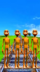 equal dame tu cosita 4 alien dance vs train... 5 Dame tu cosita alien dance vs Pac-man | Cr Sagor 07