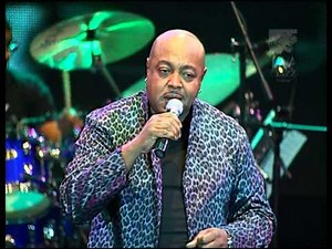 Peabo Bryson - By The Time This Night Is Over Live at Java Jazz Festival 2009