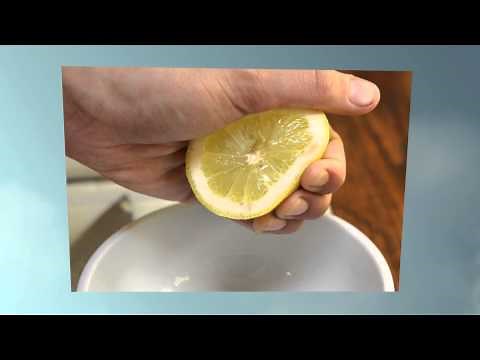 How To Squeeze a Lemon Without a Juicer (in 5 Simple Steps)
