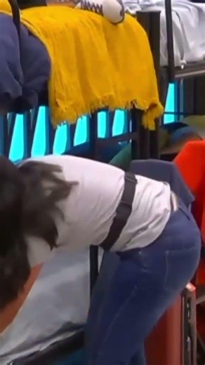 🤕 ¡Auch! Jazmín se da un golpe en la cabeza. #masterchefmx #tvazteca