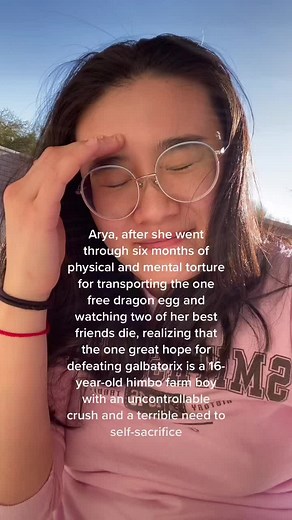 Eragon Fanart: Arya's Quirky Office Moment