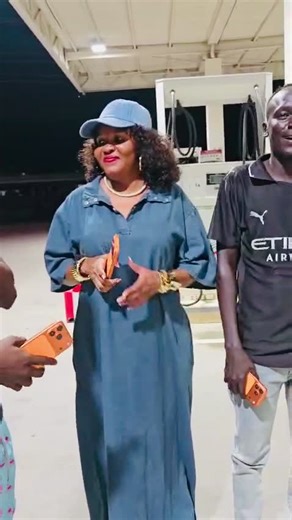 Akono's Hilarious Cheque Experience