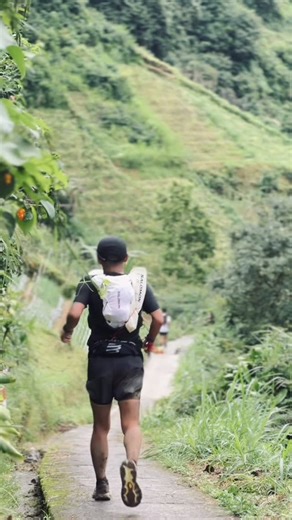 2BK Running Performance on Instagram: "Through mist, roots, and mountain paths, Pak Joko ran with nothing but consistency and quiet persistence. His first 50K at Siksorogo Lawu Ultra, broken in with a strong time and an even stronger spirit. ⏱️10:49:39. ⛰️3.713+ m. Capek Itu Apa? 🎥 @adit_yahyayaya #siksorogolawuultra #trailrun #capekituapa"