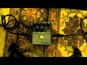 Tech21 Leeds with EHX 44 Magnum & Carvin x100b