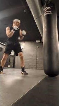 Smiley Boxing 🥊 33 | Rival RB5