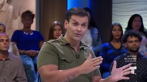 Jorge quemó pirotecnia el 4 de julio y por desgracia quemó los árboles Elena y Jinet tienen sembradíos de mangos, durante el huracán Irma un árbol cayó y tiró la cerca que divide su casa de la de Jorge, ahora él exige que ellas cubran los gastos que generó la reparaciones. ¡Mira el caso completo haciendo click aquí! —> https://tlmdo.co/3DNC518 | Caso Cerrado - Telemundo