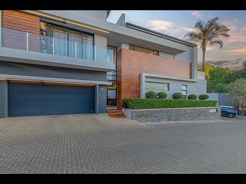 4 Bedroom Luxury Home in Bryanston, Sandton