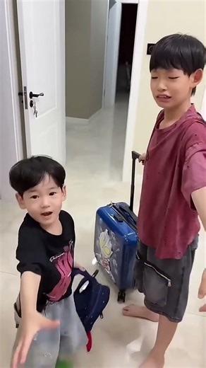 Go Away~Time Will Make Me Forget You! #Funny #Chinesetoyfactory #Cute