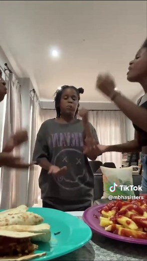 Rock Paper Scissor Challenge! Fun and Entertaining Game