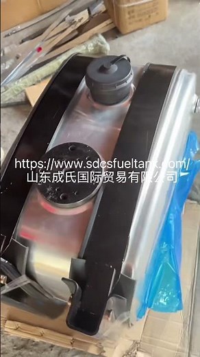 Install the hydraulic oil tank #fueltank #truckparts #mercedesbenz #aluminum