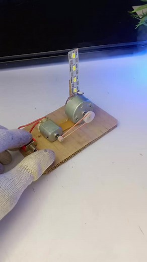 24K views · 127 reactions | This Simple DC Motor Hack Will Blow Your Mind!"#EngineeringMagic #DIYProjects #ScienceInAction #DCMotorHack #STEMFun | Crazy experiment | Facebook