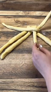 341K views · 5.3K reactions | Húsvéti fonott kalács a sonka mellé!襤 | DN স্বাধীন বাংলা News | Facebook