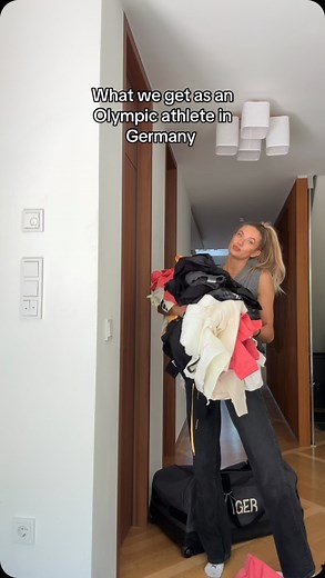 ALICA SCHMIDT #1 FAN PAGE 🩷 on Instagram: "What does Alica Schmidt get as a german Olympic athlete ?😍🇩🇪 - Follow @alicasfans for everything about Alica❤️ - #alicaschmidt #alicasmd #alicaschmidtfans #alicasmdfans #alicasfans #alicaschmidtfamily #alicasmdfamily #athlete #runner #olympicgames #paris2024 #trackandfield #trackandfieldlife #athletelife"