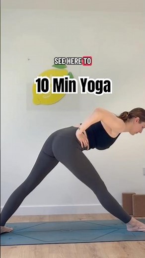 10 Minute Yoga Flow (EASY & effective) #10minuteyoga #morningyoga #mymorningroutine #10minyoga