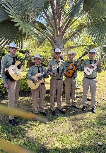 Reviviendo Clásicos de Música Guasca en Medellín