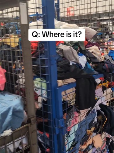 Fulfil all your thrift dreams at the Factory Outlet! The best treasure hunt hub around. #PerthOpShop #thriftingfinds