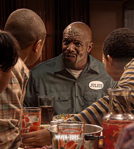 She Spilled The Tea | Everybody Hates Chris | Song - NO BATIDÃO (Slowed) #trending #shorts