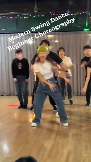 Modern Swing Dance Beginner Choreography at Westie Korea Rush Hour by Crush #choreography #modernswing #westcoastswing #웨스티코리아 #모던스윙댄스 #웨스트코스트스윙댄스 #coupledance #hiphopdance #rushhour #rushhourcrush