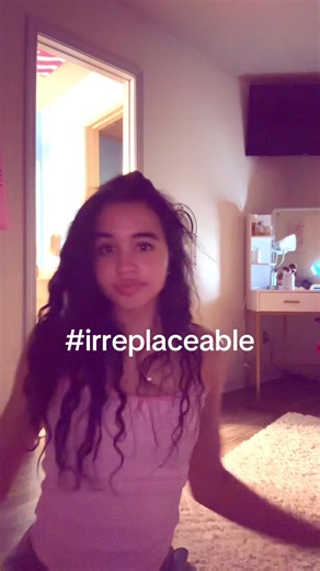 l y a n i z (@whereislyaniz)’s video of irreplaceable by beyonce