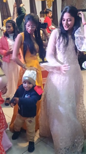 Shivi Manak🧿 on Instagram: "Ghungroo tut jayga . . . #dance #dancevideos #instagram"