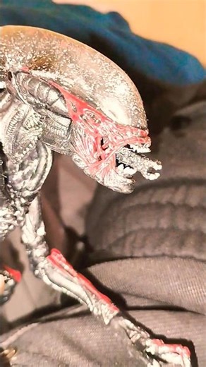 👉🏼 👽 Night Cougar Alien | Action Figure | NECA Toys | Alien With Magnetic Kamikaze Parasite