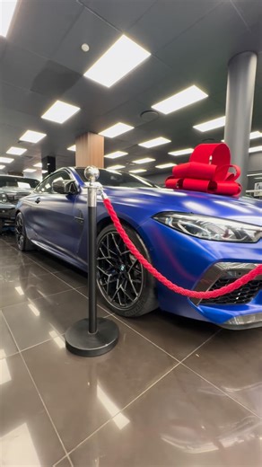 3.1K views · 213 reactions | The guys go crazy for略 #m8 #bmw #sold | EB Motors | Facebook