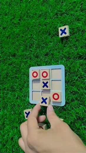 🎁 Tic Tac Toe 😲