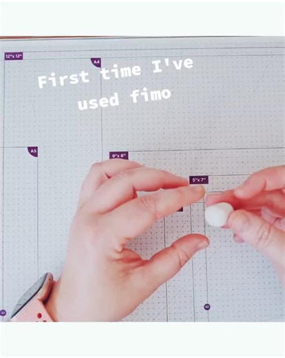First time fimo user! #craftingeek #foryou #makersmovement #polymerclay #bee #fimo