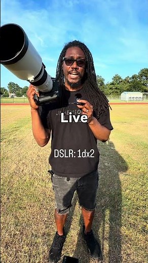 Comparing an entry-level mirrorless to a pro level DSLR #sportsphotographer #canon