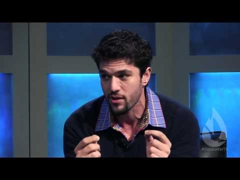 A devout Palestinian Muslim converts to Christianity!