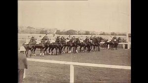 🏆 #PharLap's 1930 Melbourne Cup win - plus a snippet of an interview with the late #TommyWoodcock, who talks about Big Red's feat of winning on each of the four days of the Cup Carnival! | Bloodstock.com.au