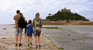 If you've already loved London and you're ready for a deeper dive into English culture (and scenery), we've got just the ticket. Explore the villages of South England with us: https://www.ricksteves.com/tours/england-scotland/southern-england | Rick Steves' Europe